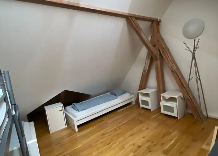 Vandrerhjem Onefam Miru