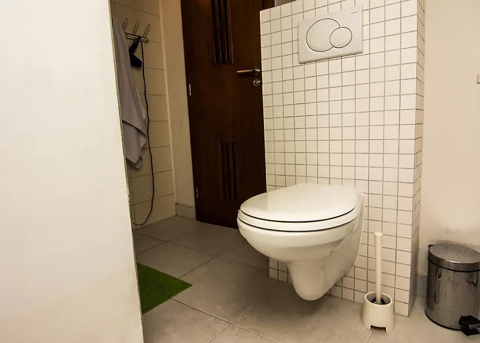 Хостел Onefam Miru Прага