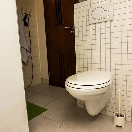 Hostel Onefam Miru Prague