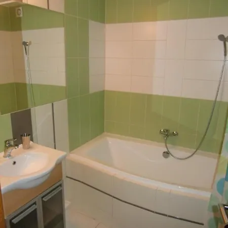 Onefam Miru Hostel Prague