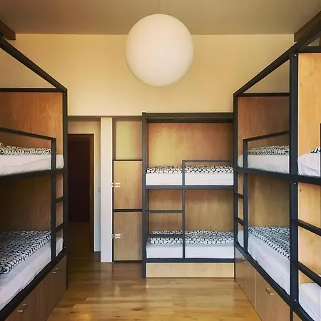 Hostel Onefam Miru