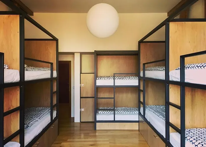 Auberge de jeunesse Onefam Miru